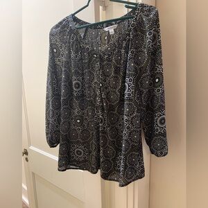 Croft & Barrow Geometric Top - Olive and Black